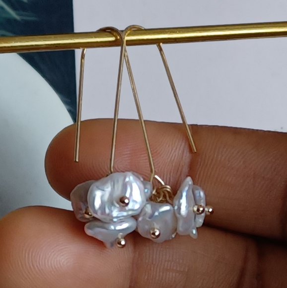 Baroque Pearl Cluster Earrings - Picture 10 of 12